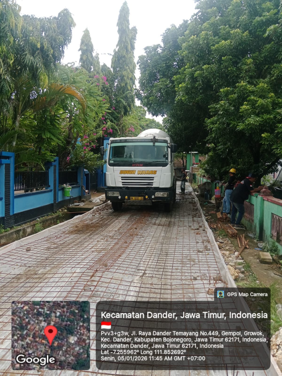 Pembangunan jalan Desa Growok memasuki tahap akhir.