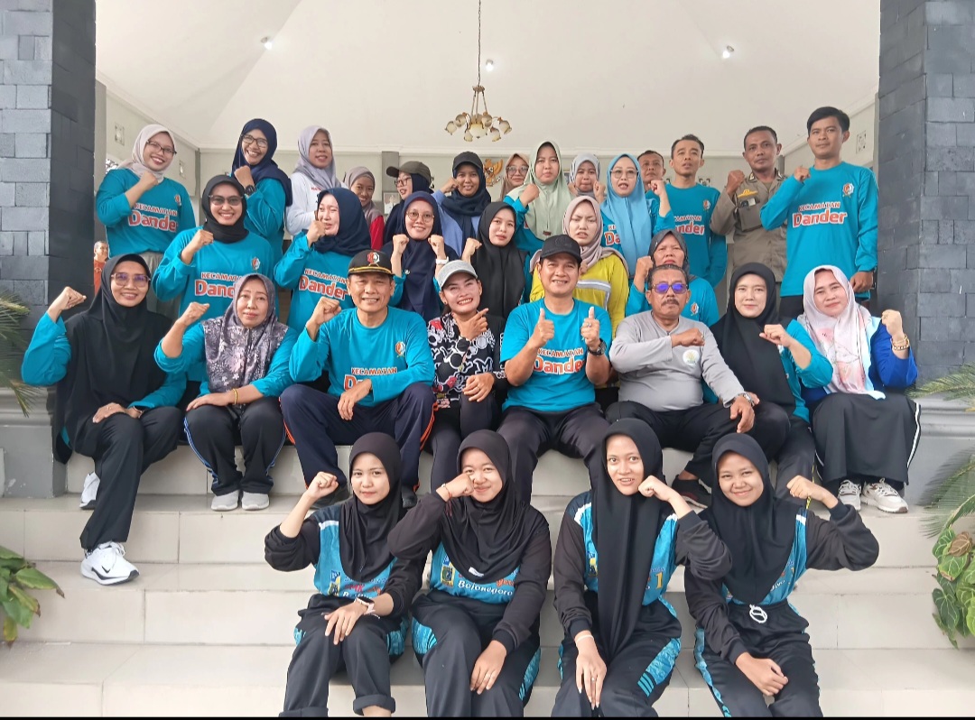 Senam sehat jumat pagi Kecamatan Dander